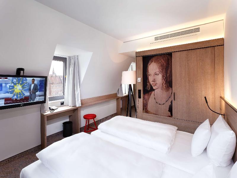 SORAT Hotel Saxx Nürnberg - Oda