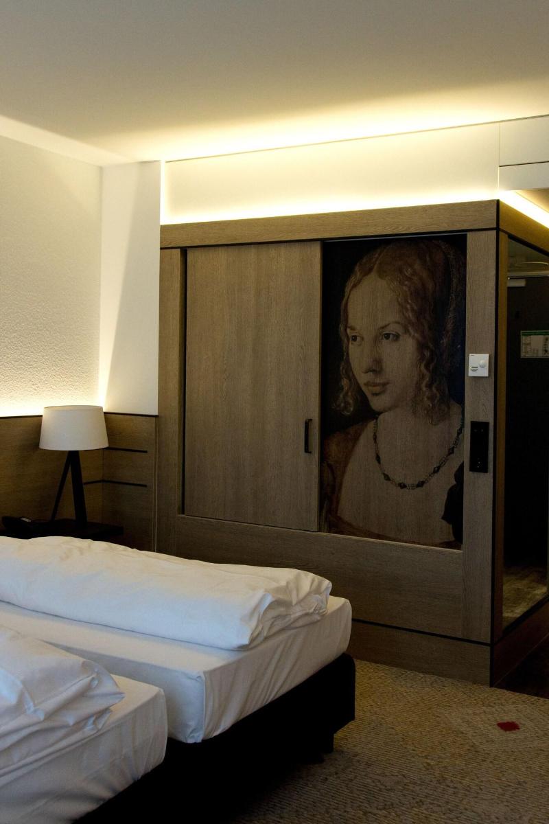 SORAT Hotel Saxx Nürnberg - Oda