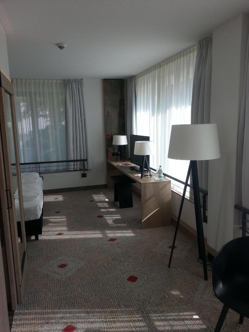 SORAT Hotel Saxx Nürnberg - Oda
