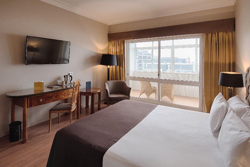 Golden Tulip Porto Gaia - Oda