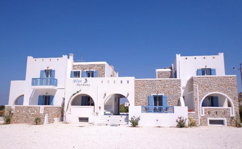 Blue Harmony Apartments - Genel