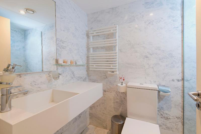 The Classic Hotel Nicosia - Handwritten Collection - Oda