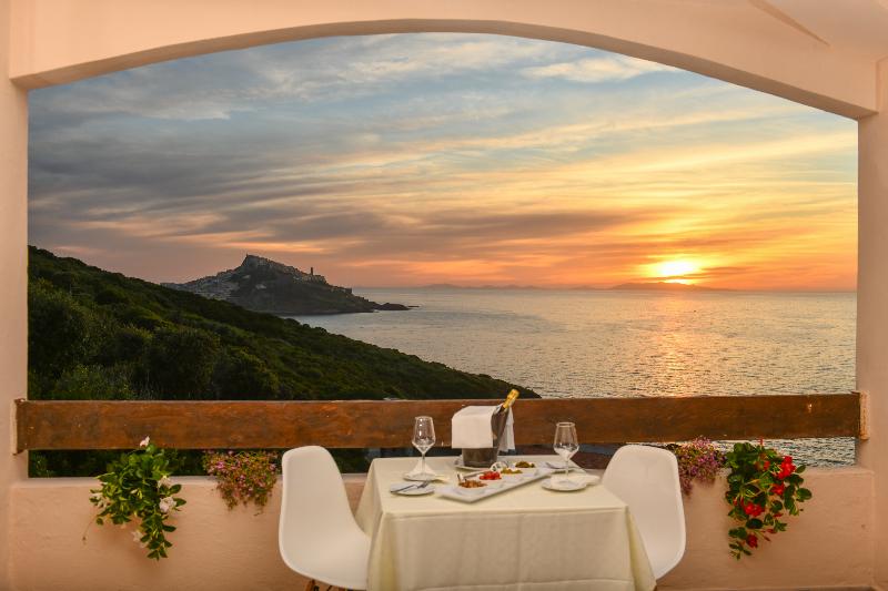Castelsardo Resort Village - Genel