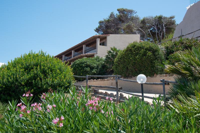 Castelsardo Resort Village - Genel