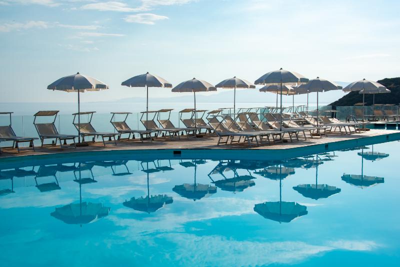 Castelsardo Resort Village - Havuz