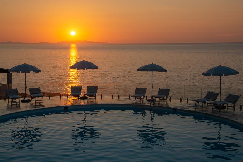 Castelsardo Resort Village - Havuz