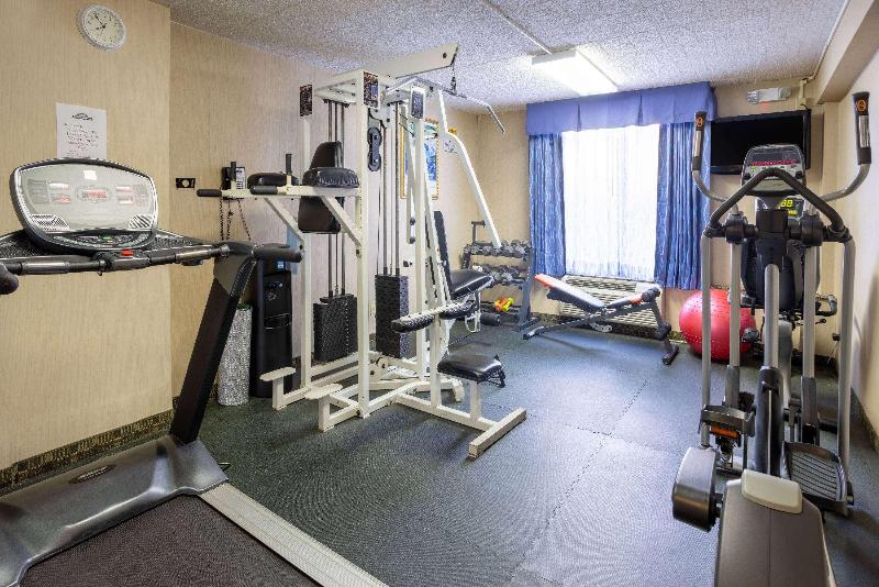 Days Hotel by Wyndham North Bergen/NYC Area - Aktivite
