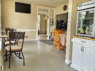 Budget Host East End Riverhead fotoÄŸrafÄ±
