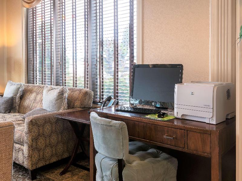 Five Towns Motor Inn - Toplantı