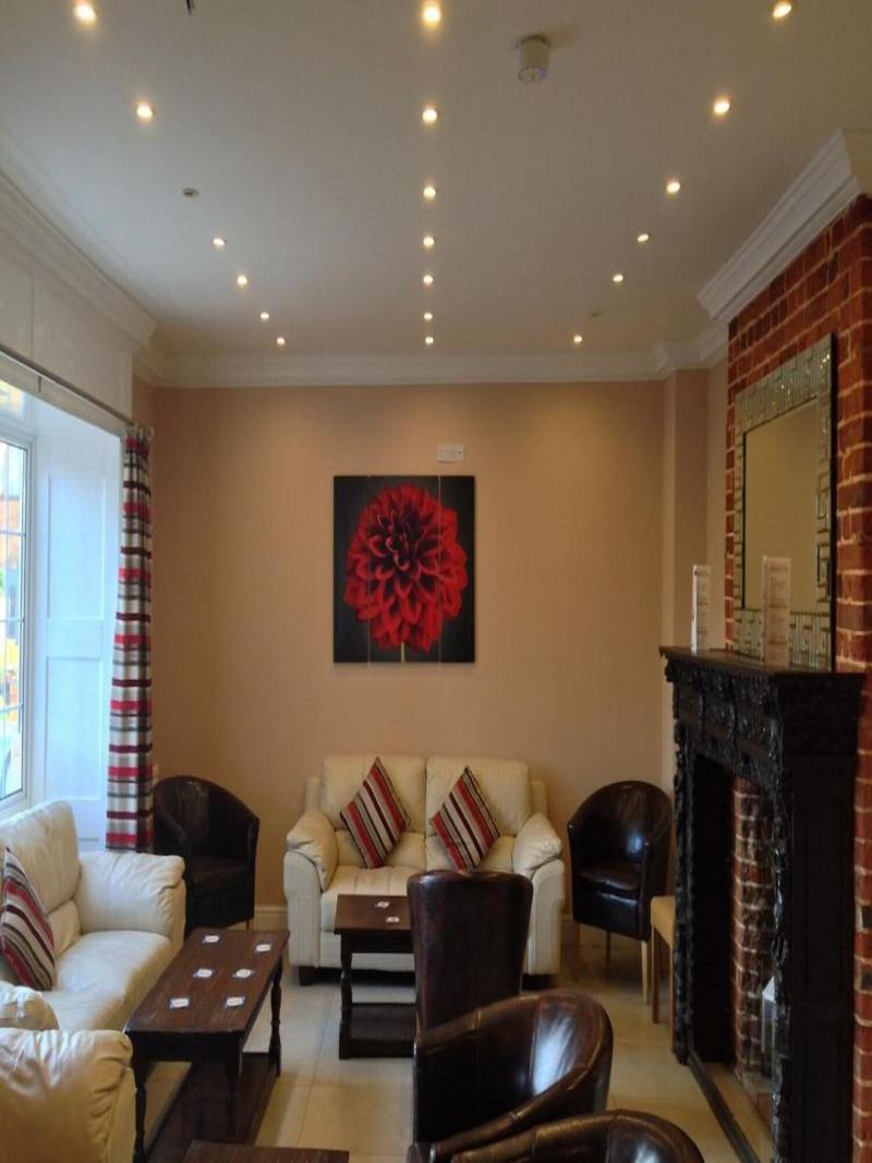 Royal Hotel - Lobi