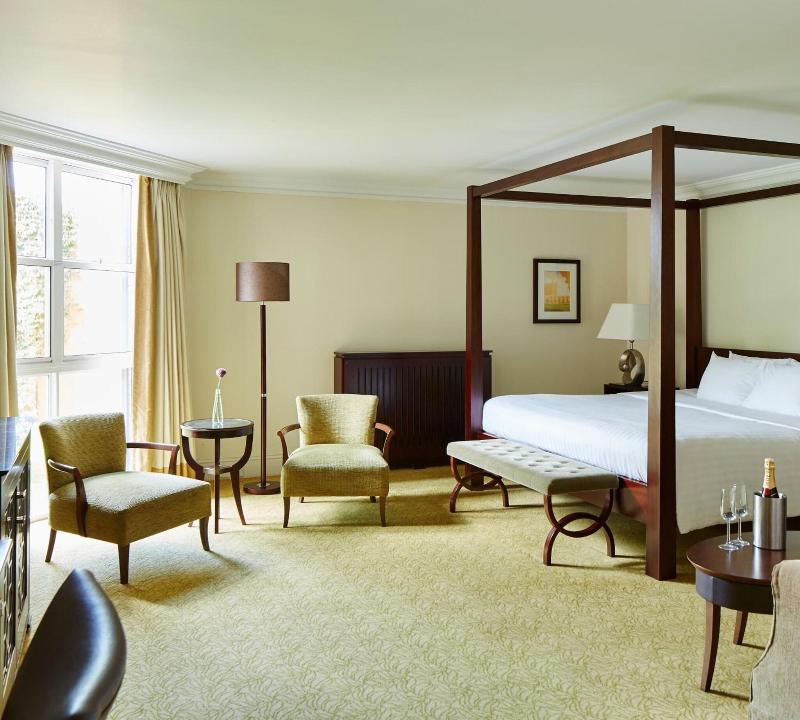 Sprowston Manor Hotel, Spa & Golf - Oda