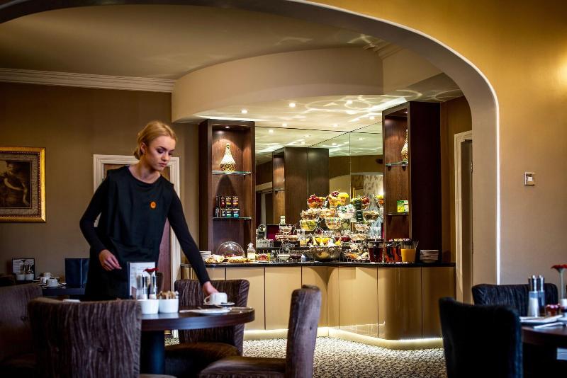 York House - Restoran