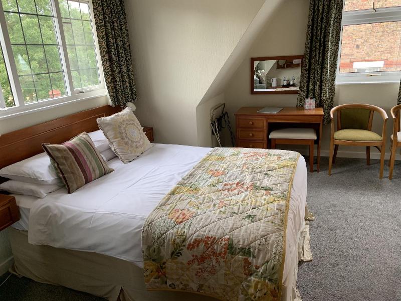 Knights Court Hotel - Oda