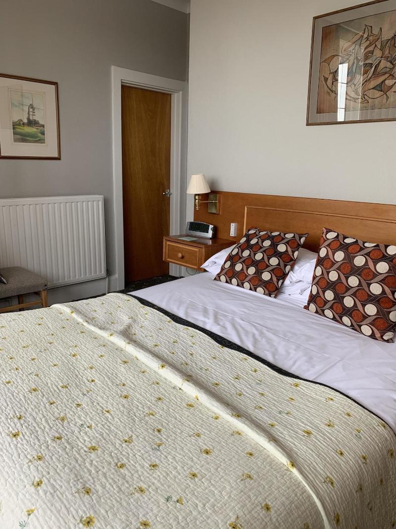 Knights Court Hotel - Oda