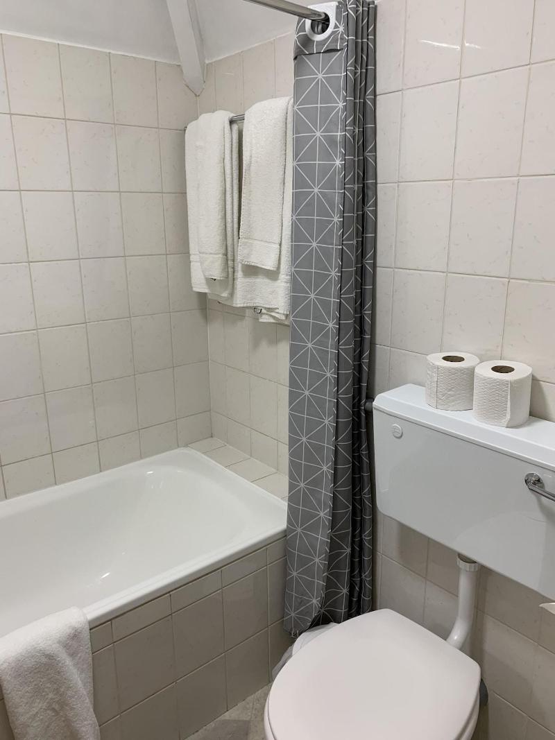 Knights Court Hotel - Oda