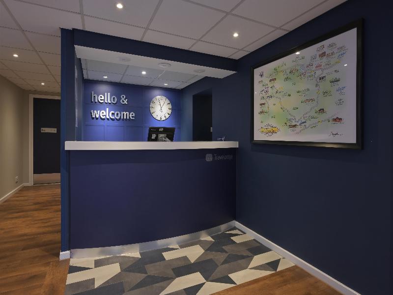 Travelodge Newbury Tot Hill - Lobi