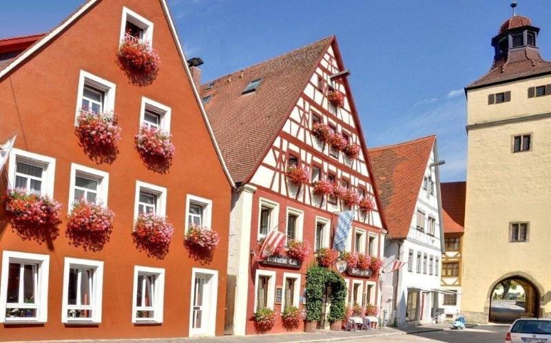 Am Ellinger Tor - Genel