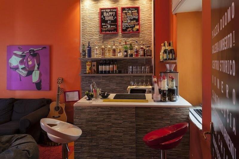 Hostel of the Sun - Bar