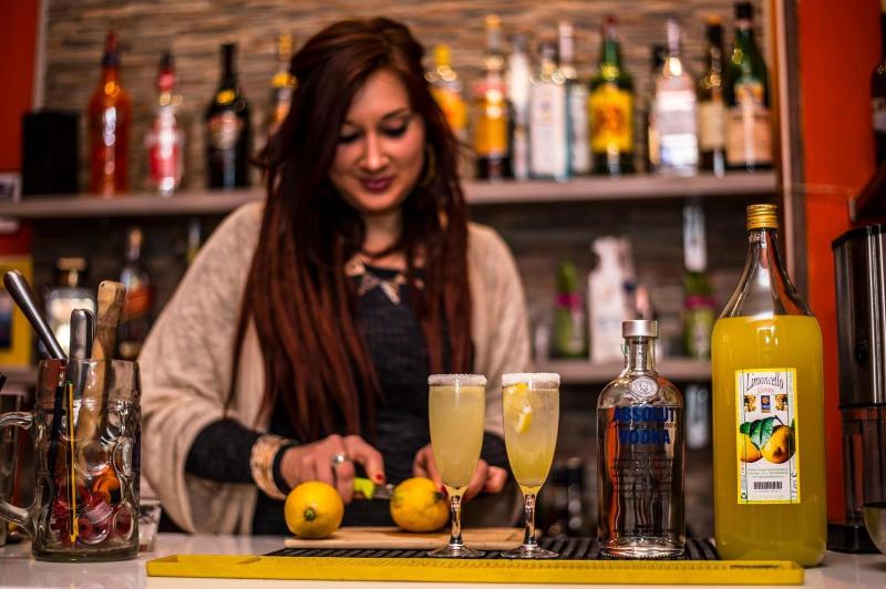 Hostel of the Sun - Bar