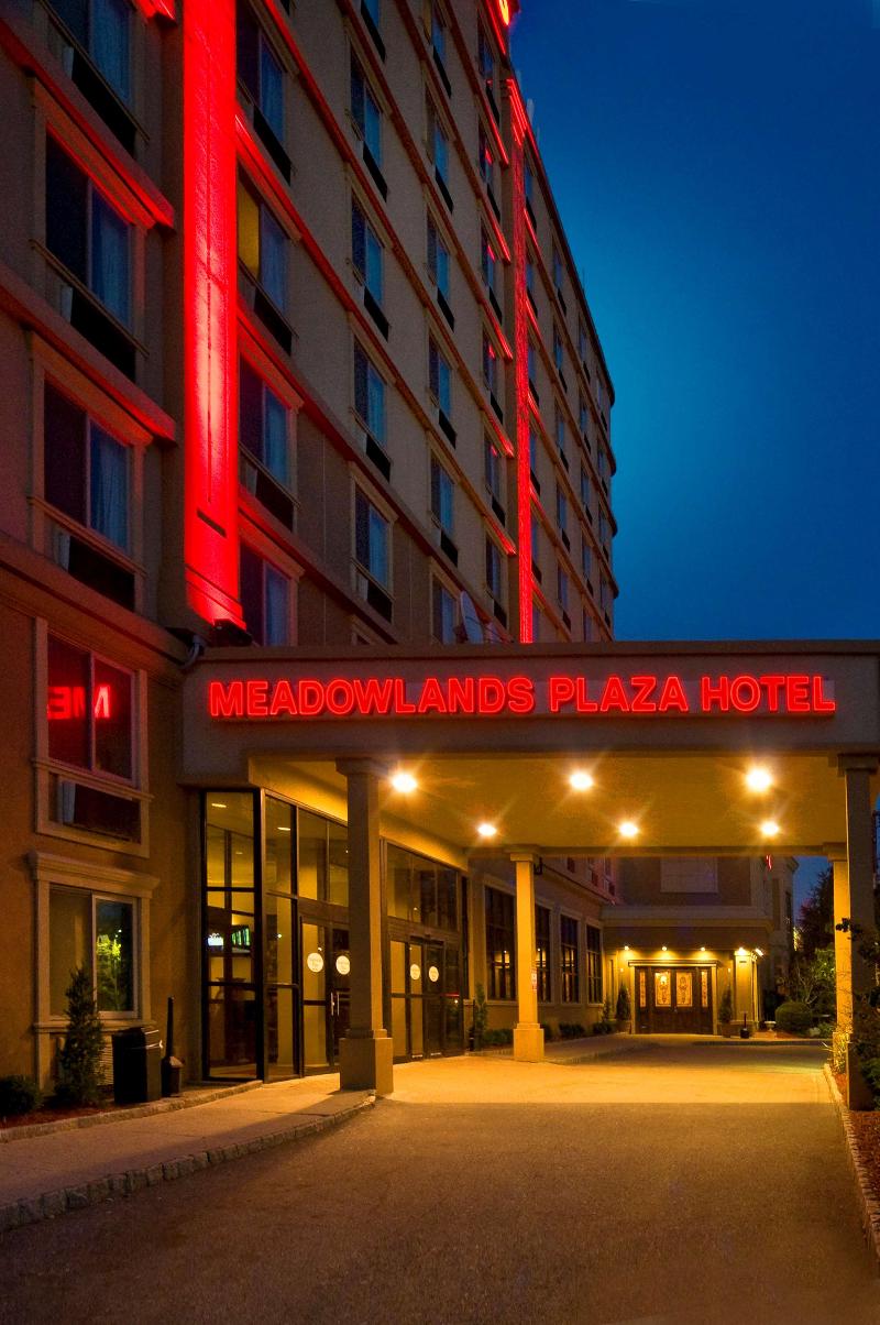 Meadowlands Plaza - Genel