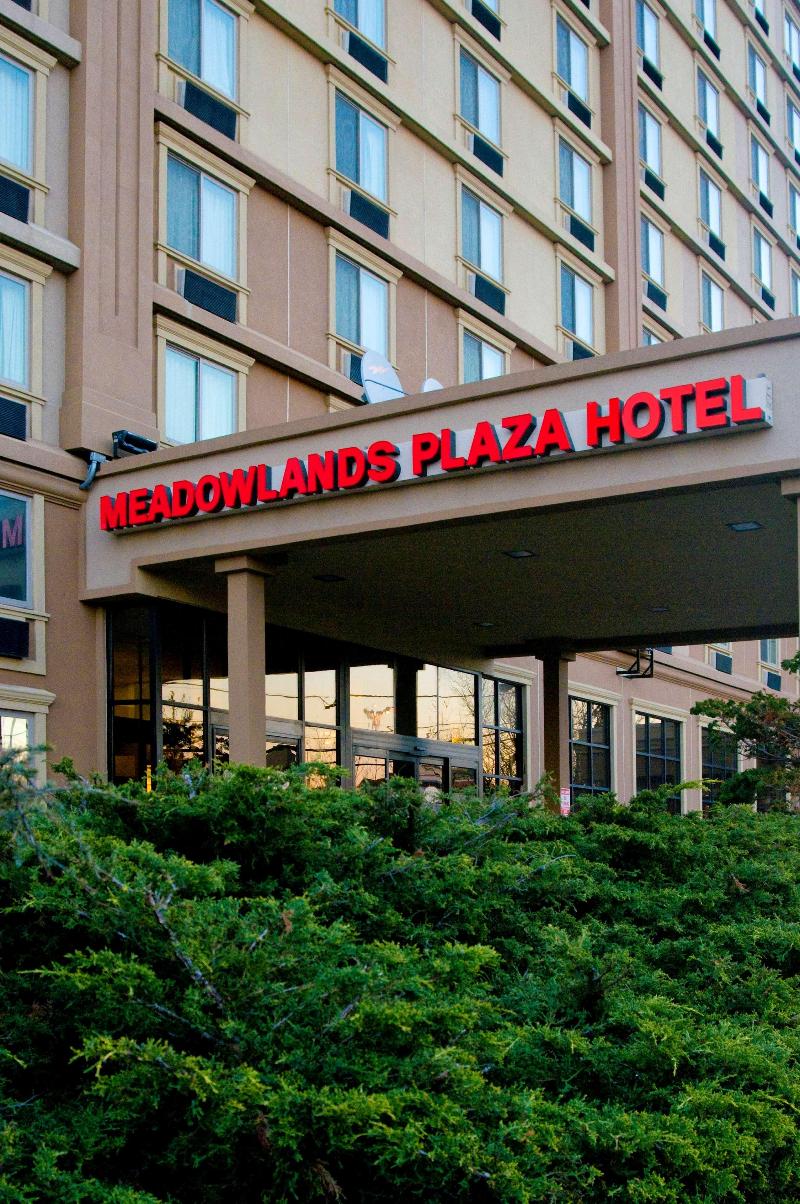 Meadowlands Plaza - Genel
