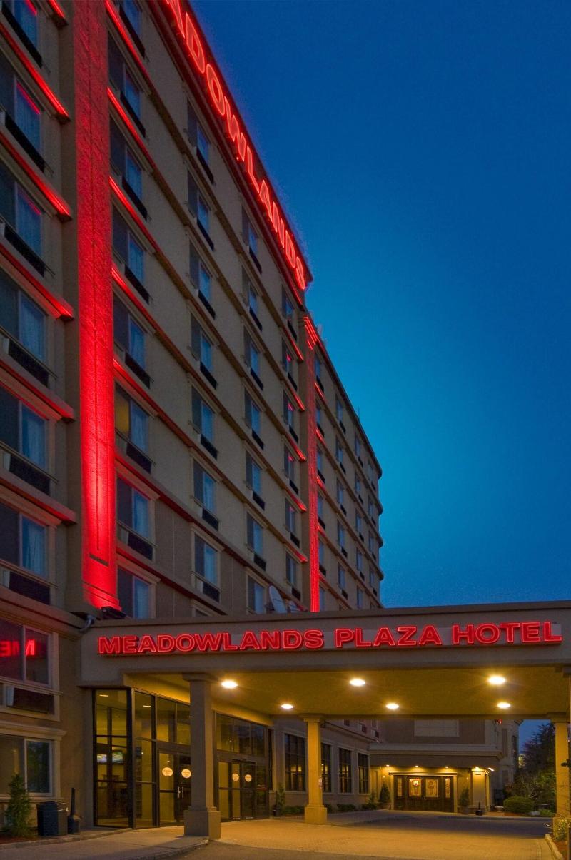 Meadowlands Plaza - Genel
