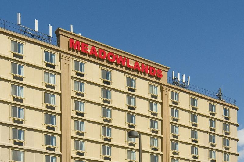 Meadowlands Plaza - Genel