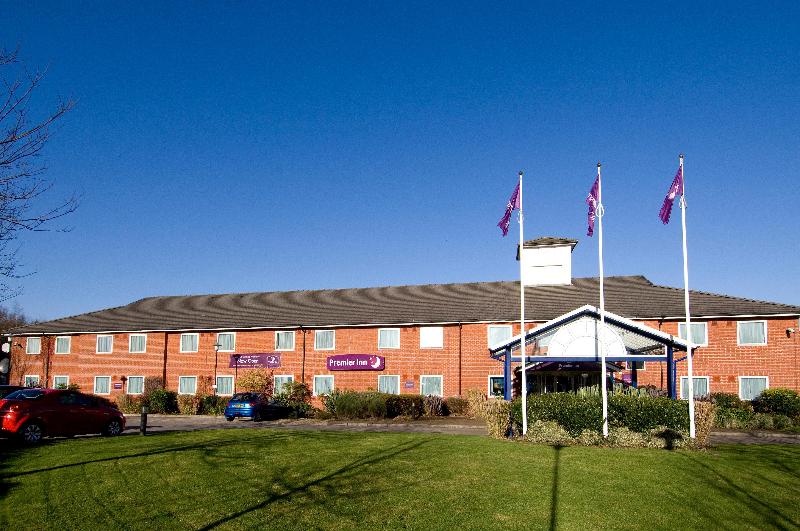 Premier Inn Pontypool - Genel