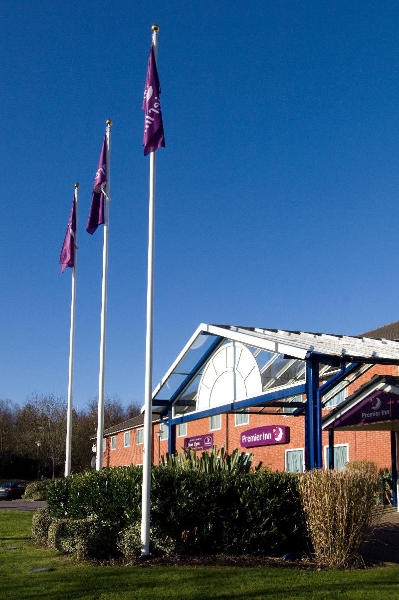 Premier Inn Pontypool - Genel