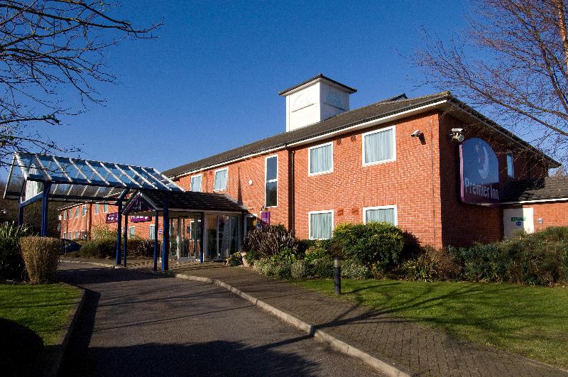 Premier Inn Pontypool - Genel