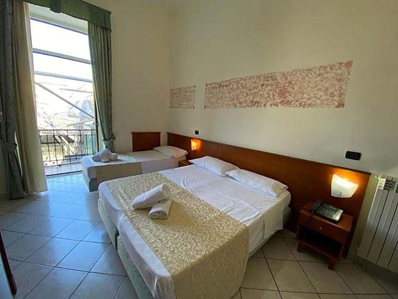 Hotel Eliseo Tourist Napoli - Oda