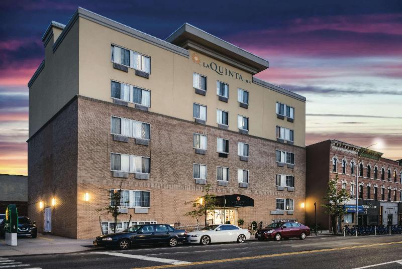La Quinta Inn &Suites by Wyndham Brooklyn Downtown - Genel