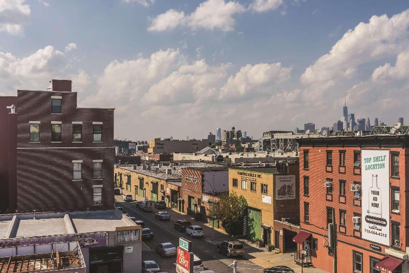 La Quinta Inn &Suites by Wyndham Brooklyn Downtown - Genel