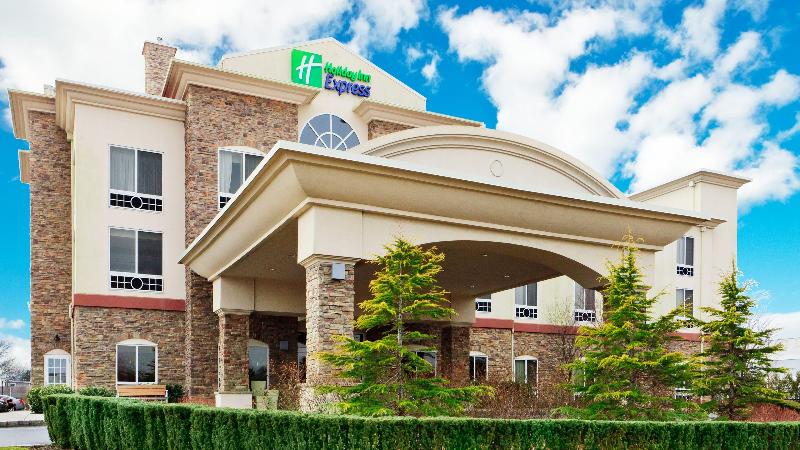 Holiday Inn Express & Suites Long Island-East End - Genel