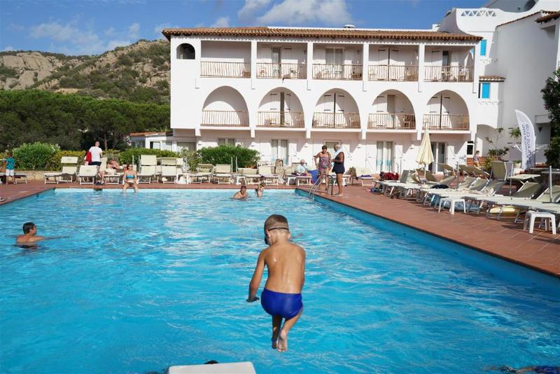 Club Hotel Cormorano - Havuz