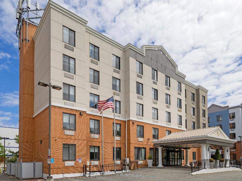 Country Inn & Suites by Radisson Staten Island - Genel