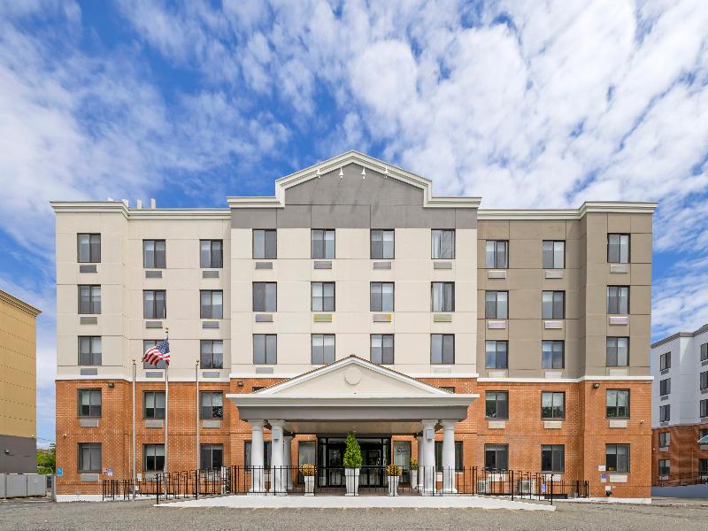Country Inn & Suites by Radisson Staten Island - Genel