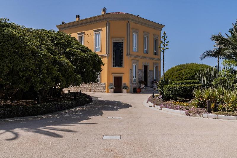 Villa Mosca - Genel