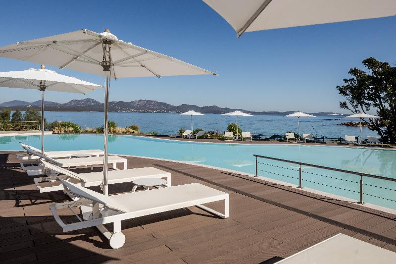 Cala Cuncheddi - VRetreats - Havuz