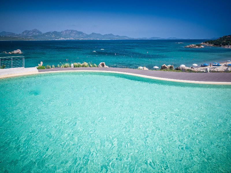 Cala Cuncheddi - VRetreats - Havuz