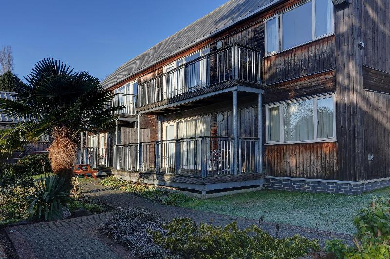The Oaklands Hotel - Genel