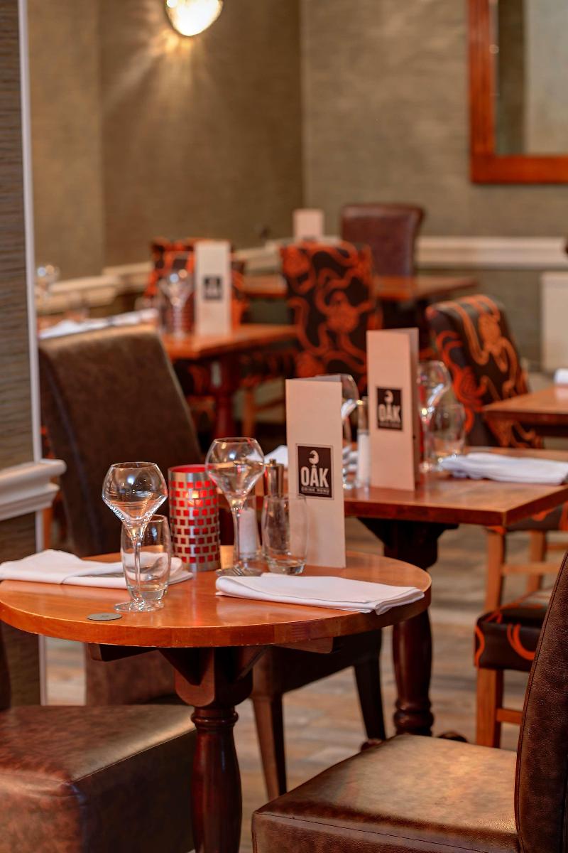 The Oaklands Hotel - Restoran
