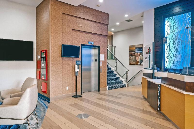 Fairfield Inn New York Laguardia Airport/Astoria - Lobi