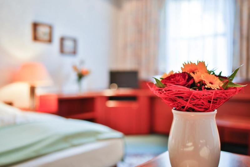 Best Living Arotel Nürnberg - Genel
