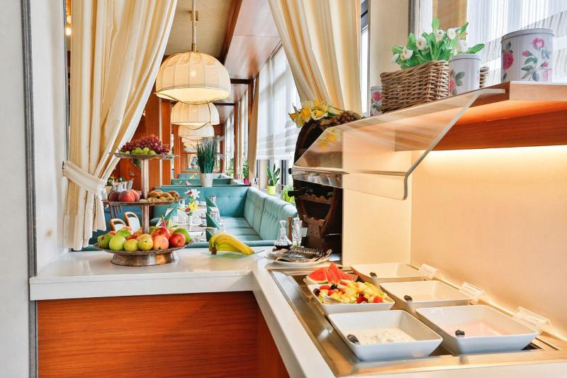 Best Living Arotel Nürnberg - Restoran