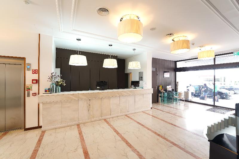 Legendary Lisboa Suites - Lobi