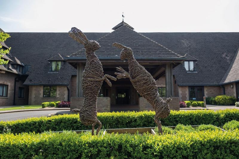 Kettering Park & Spa - Genel