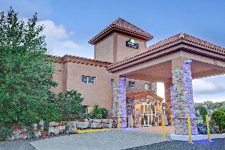 Days Inn by Wyndham Ridgefield NJ fotoÄŸrafÄ±