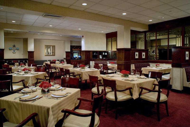 New York LaGuardia Airport Marriott - Restoran