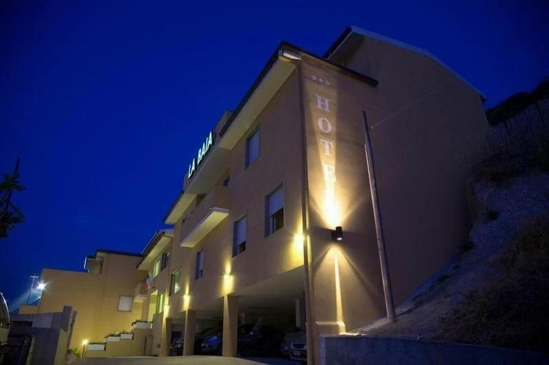 La Baia Hotel Residence - Genel